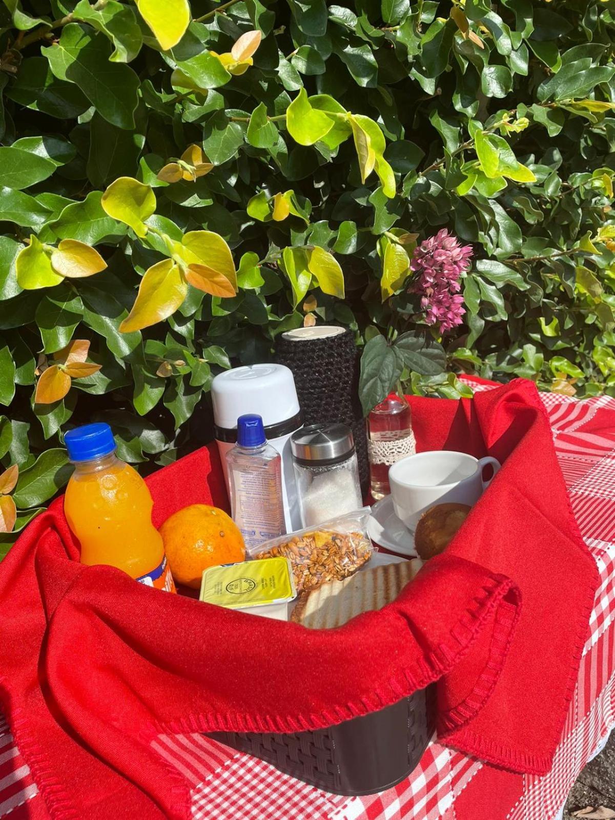 Pouzada Bom Clima - Servimos Cestas De Cafe Da Manha - Melhor Custo Beneficio Em Gravata Esterno foto