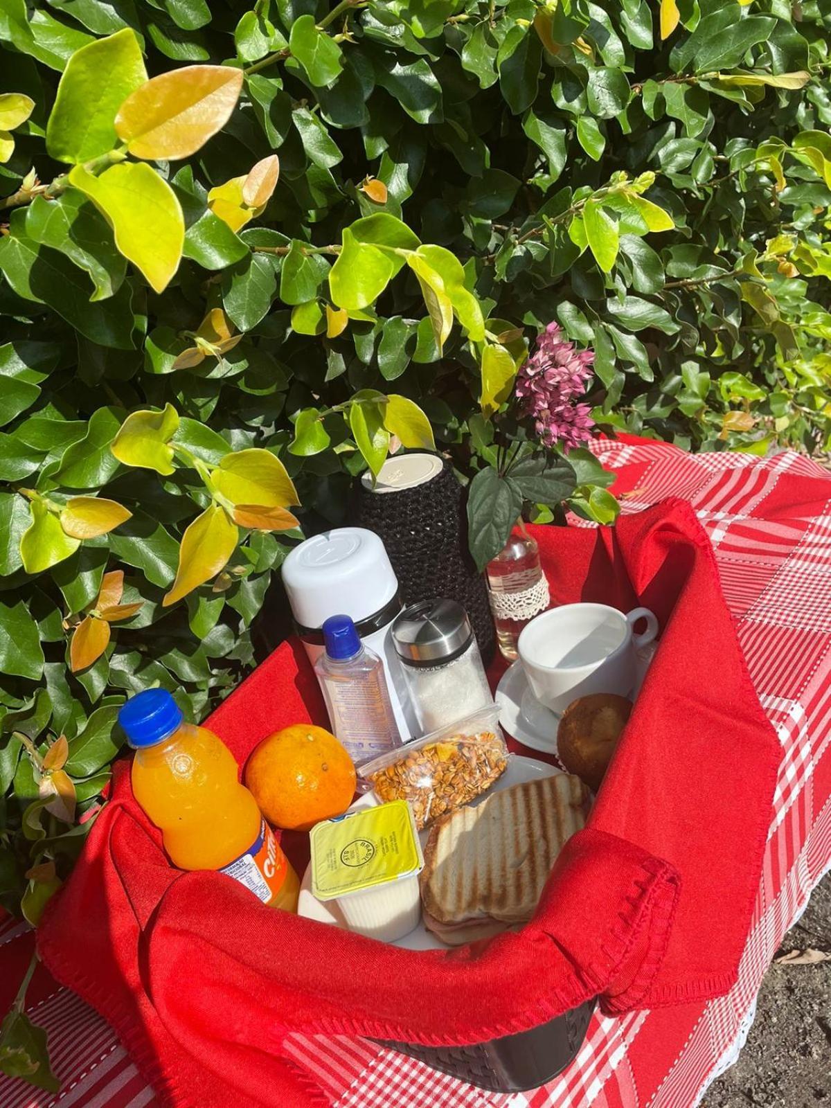 Pouzada Bom Clima - Servimos Cestas De Cafe Da Manha - Melhor Custo Beneficio Em Gravata Esterno foto